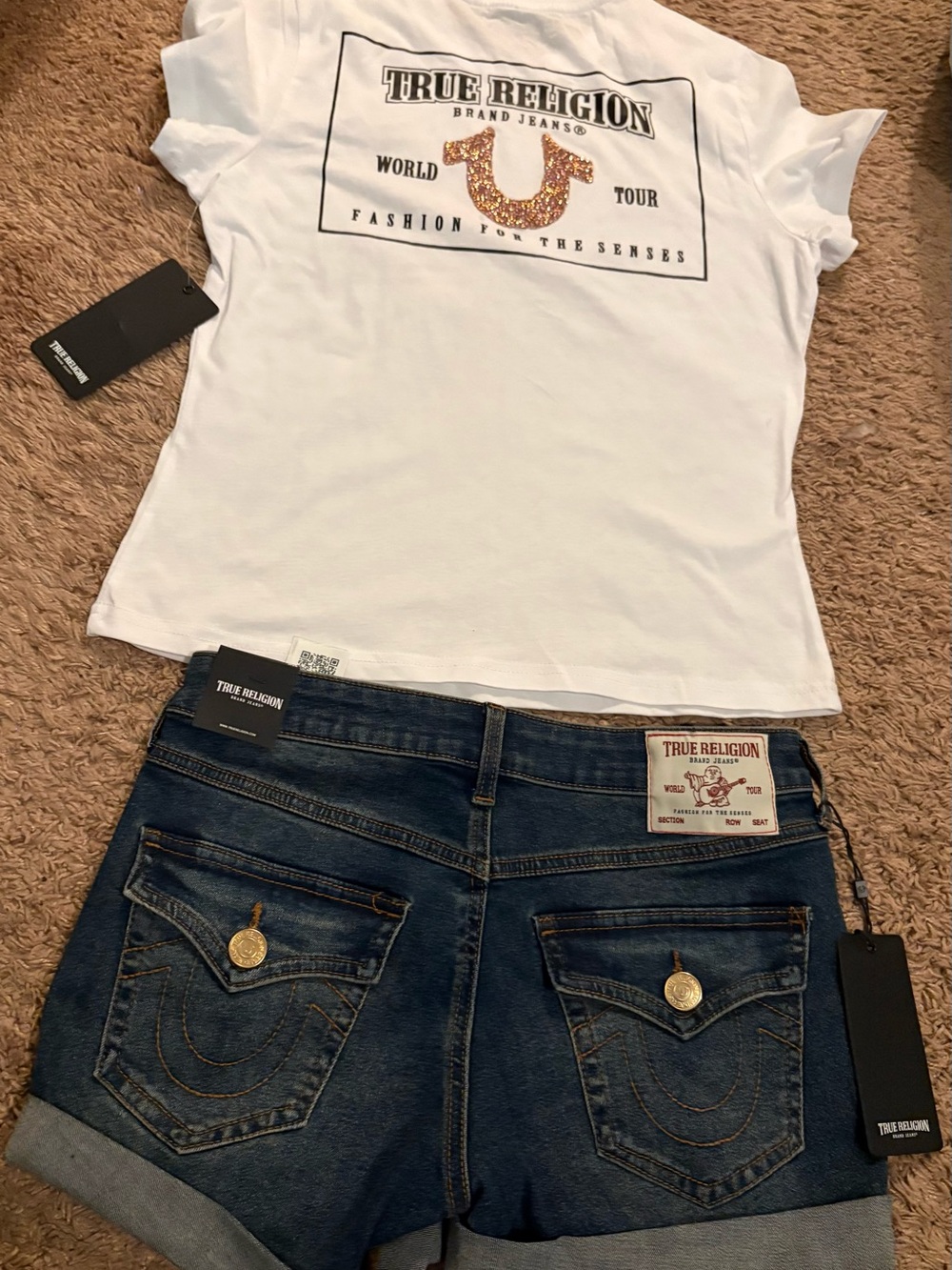 Women's denim shorts - subcategory classification